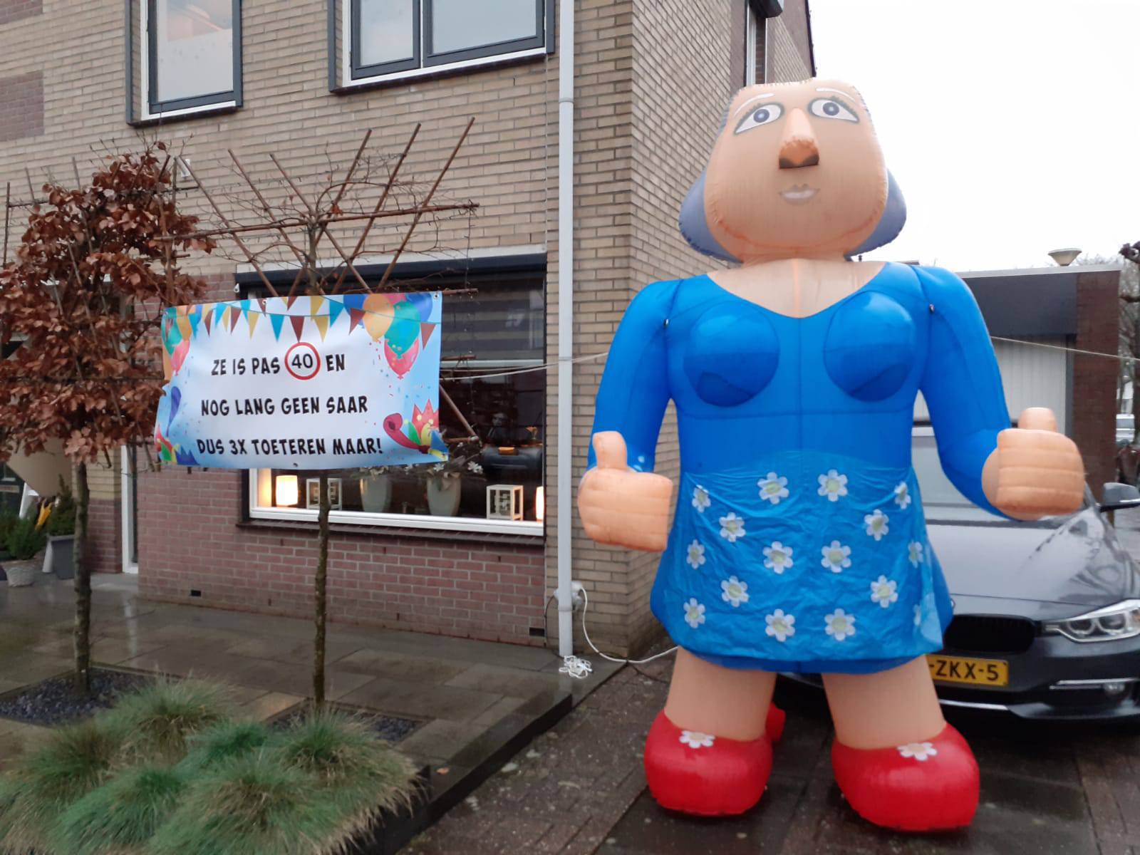 Sarah Pop Huren Bekijk Nu Al Onze Sarah Poppen Happypop